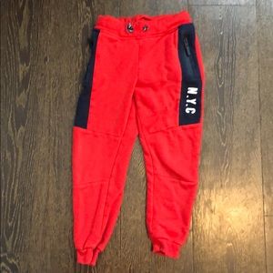 H&M boy sweatpants size 6-7
